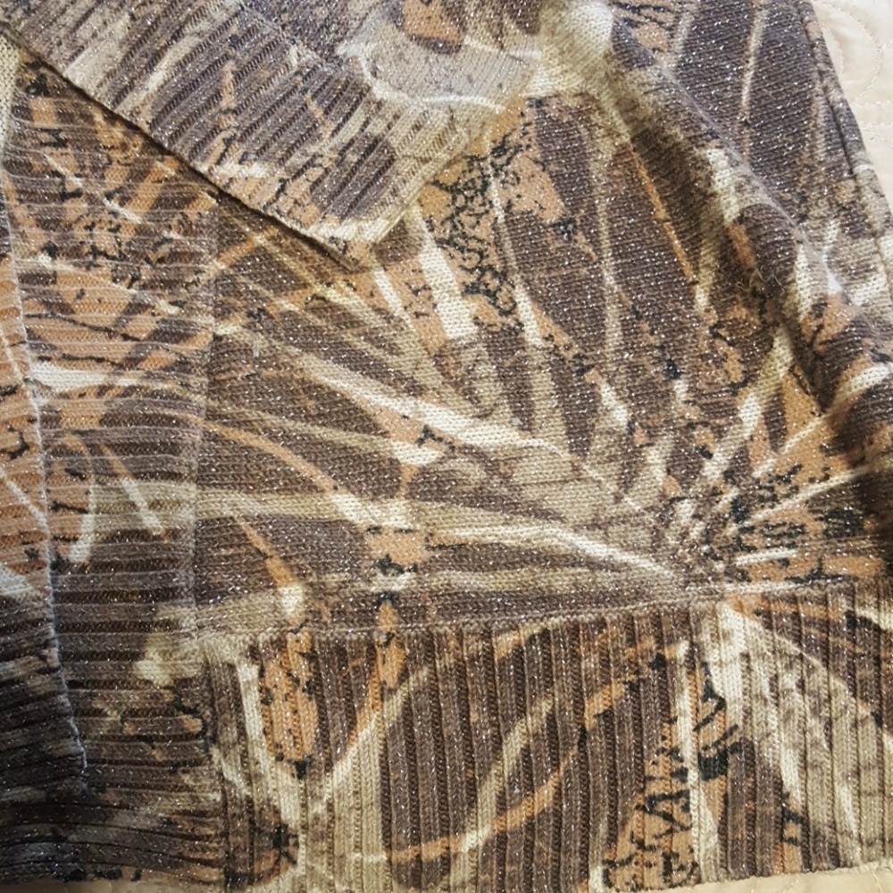 Patterned Cardigan - Picture 2 of 3